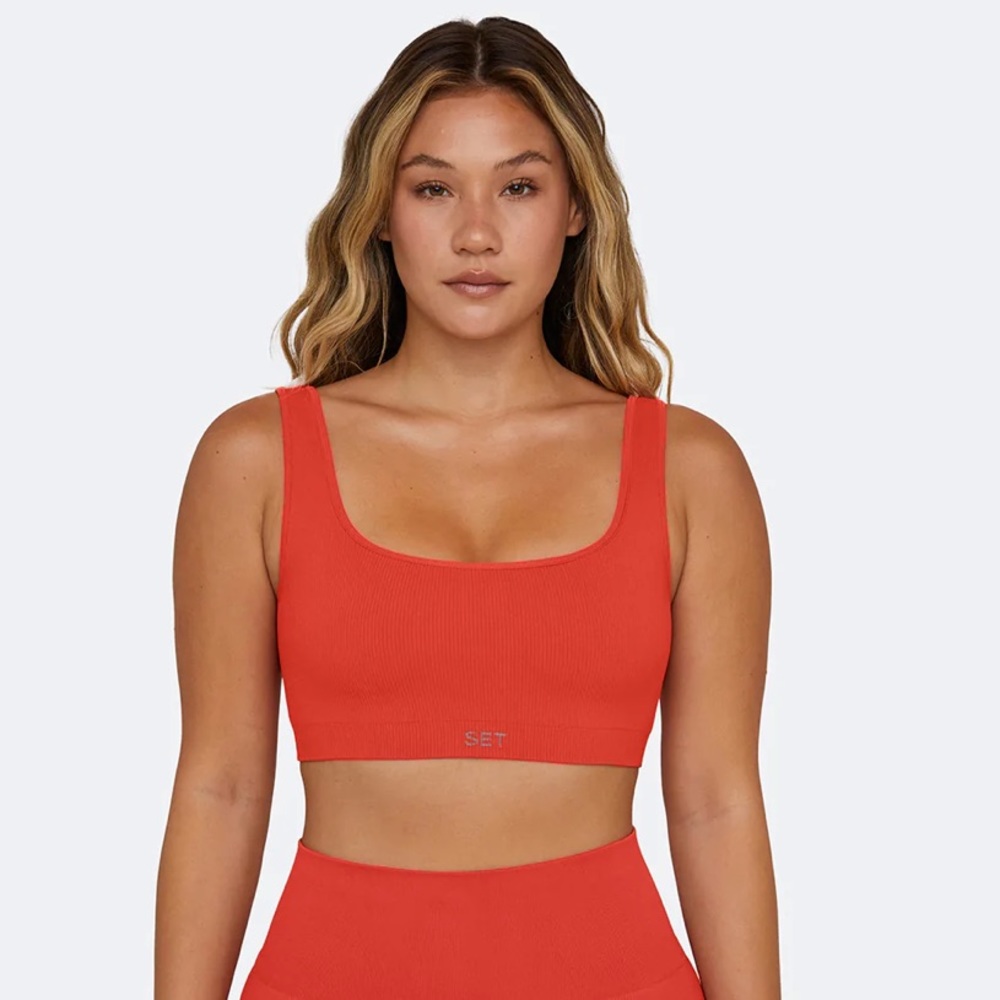 SET ACTIVE SCULPTFLEX BOX CUT BRA - GUAVA SIZE M